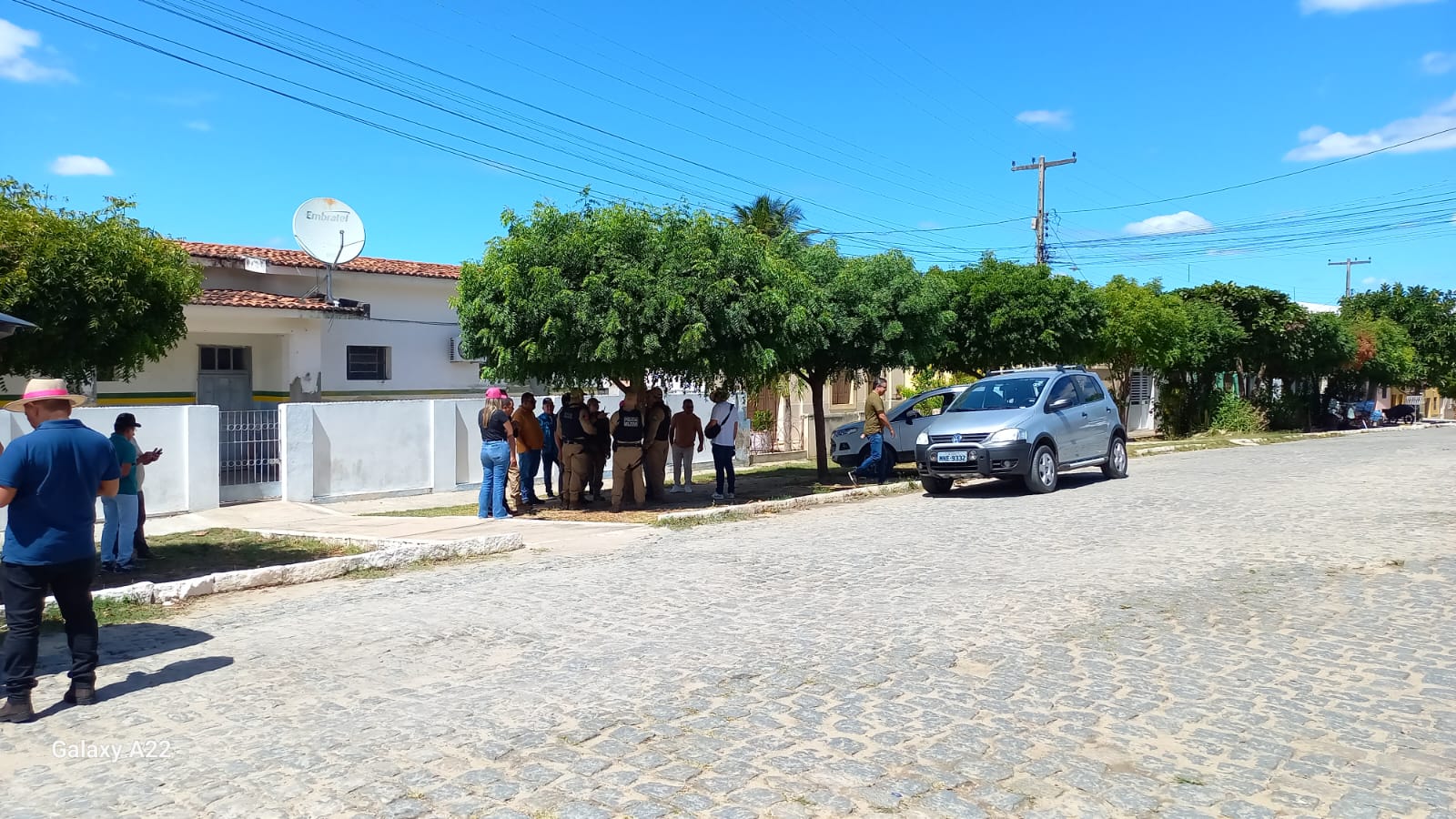TENETE CORONEL VISITA LOCAL ONDE SERÁ IMPLANTADO SEDE DE COMPANIA DE POLITICA EM TAPEROÁ